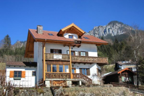 Gästehaus ALPENROSE